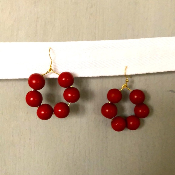 Jewelry - Handmade beaded dangle earrings.